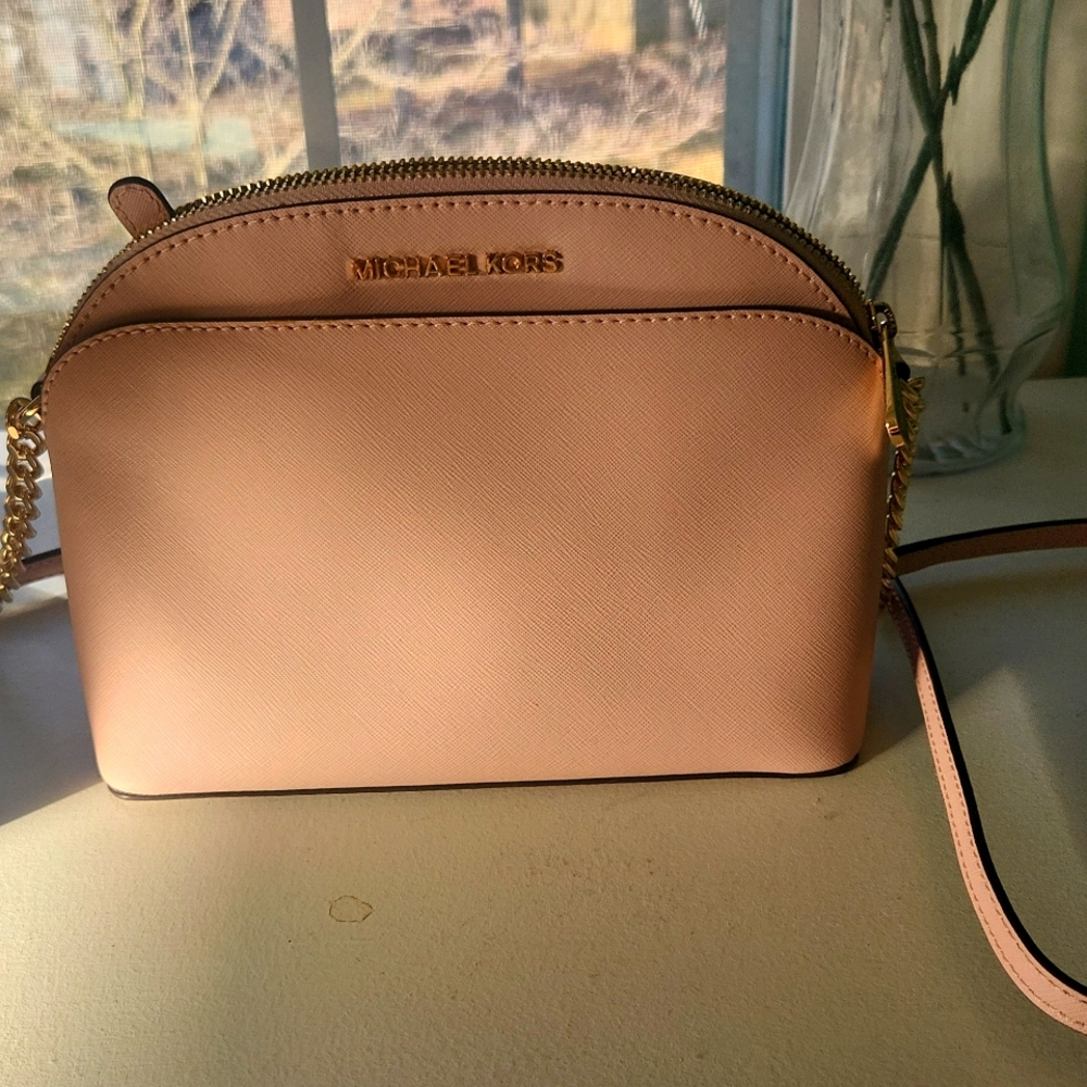 Michael kors jet set travel